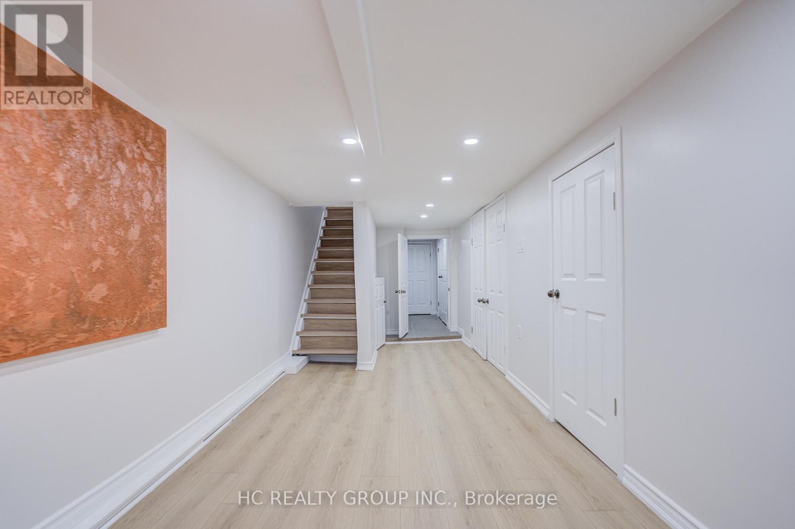 64 WALES AVENUE - 28