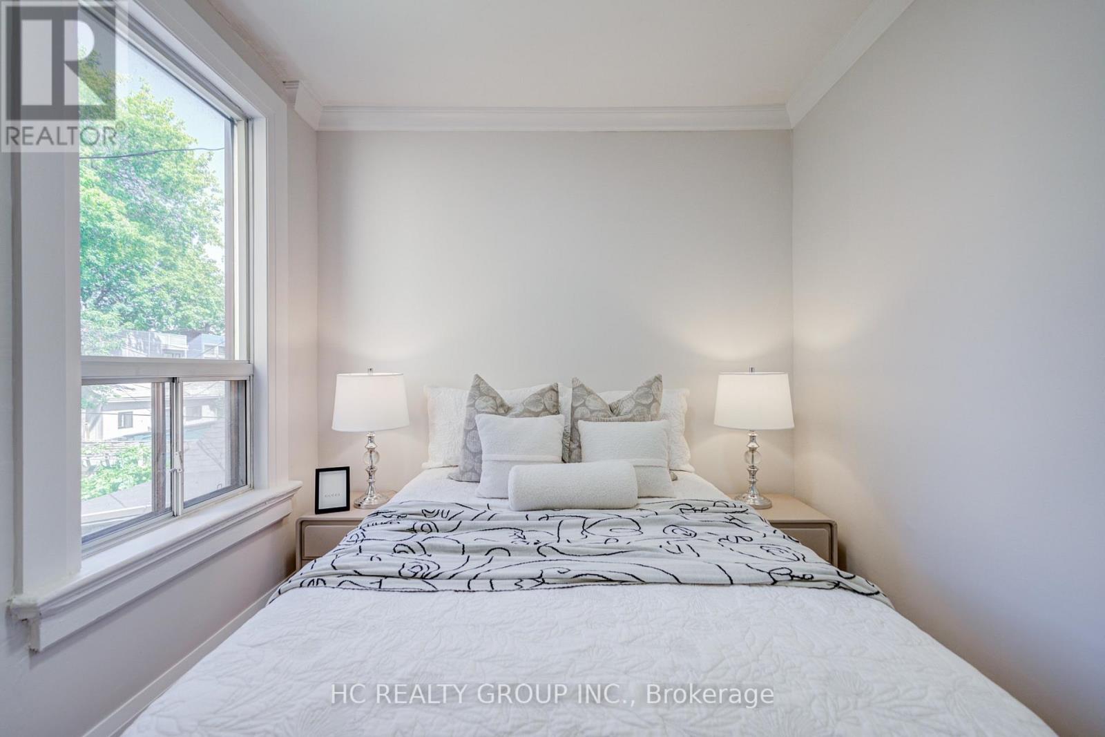64 WALES AVENUE - Image 30