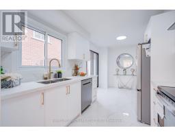 20 Barolo Road, Toronto, ON M9V5B1 Photo 17