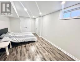 18 Fountain Court, Richmond Hill, ON L4S2K4 Photo 9