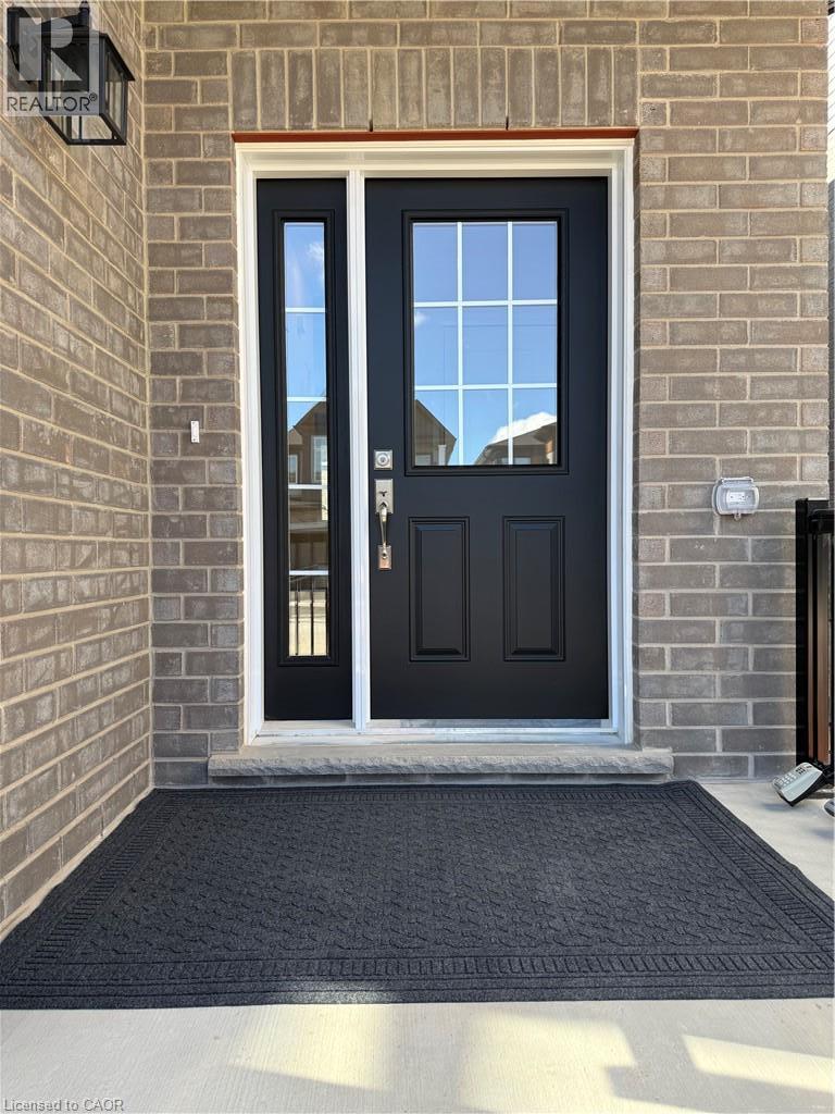 553 BALSAM POPLAR Street — photo 2