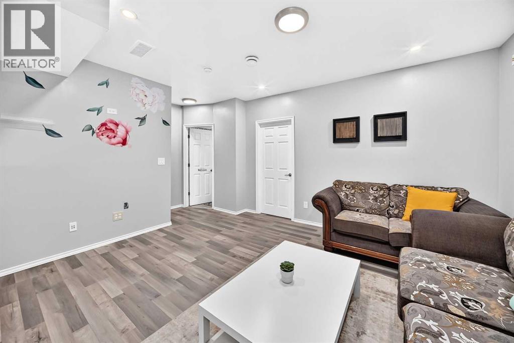 98 Saddlelake Terrace - 36