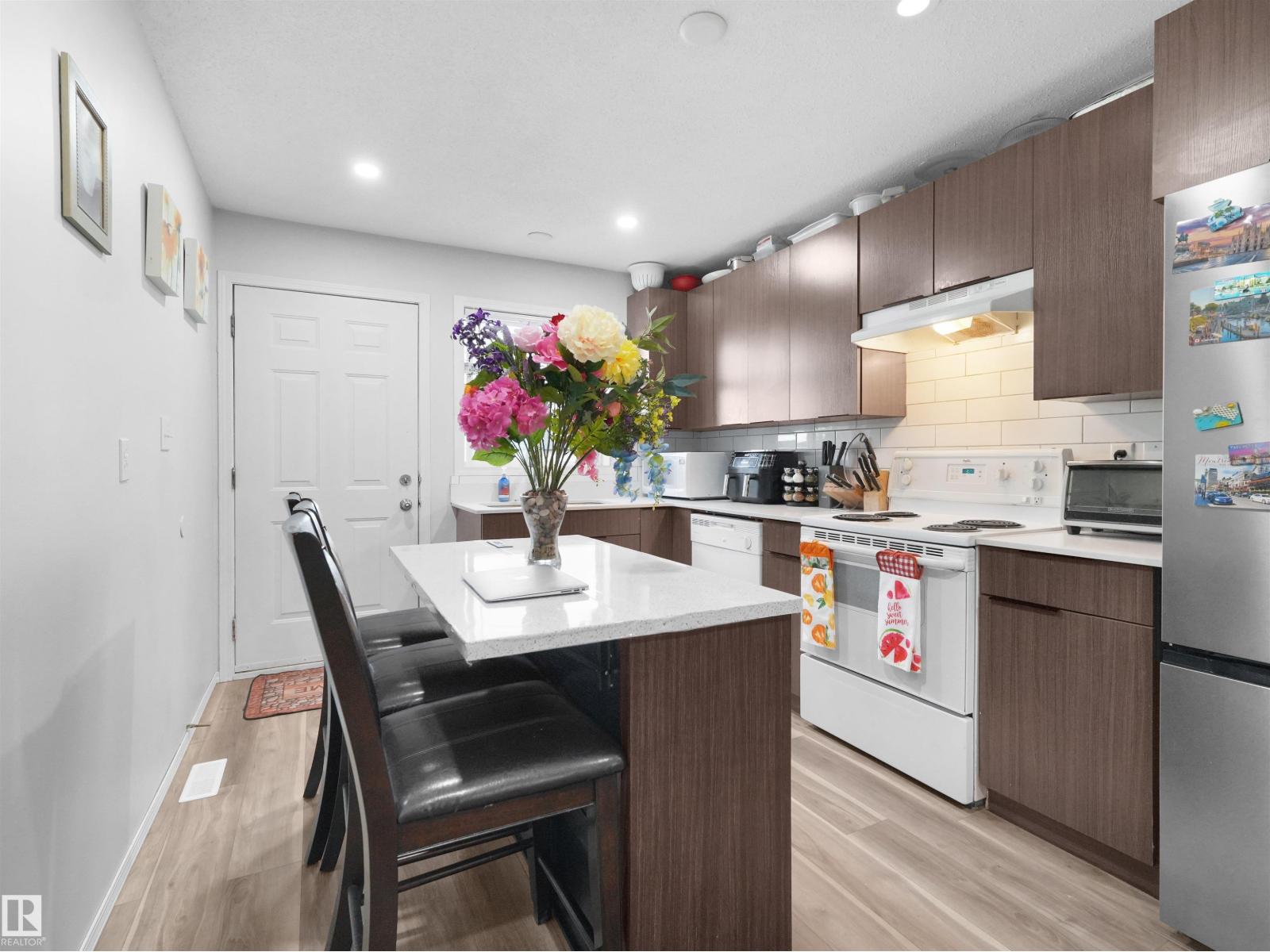 15511 45 ST NW - Image 23