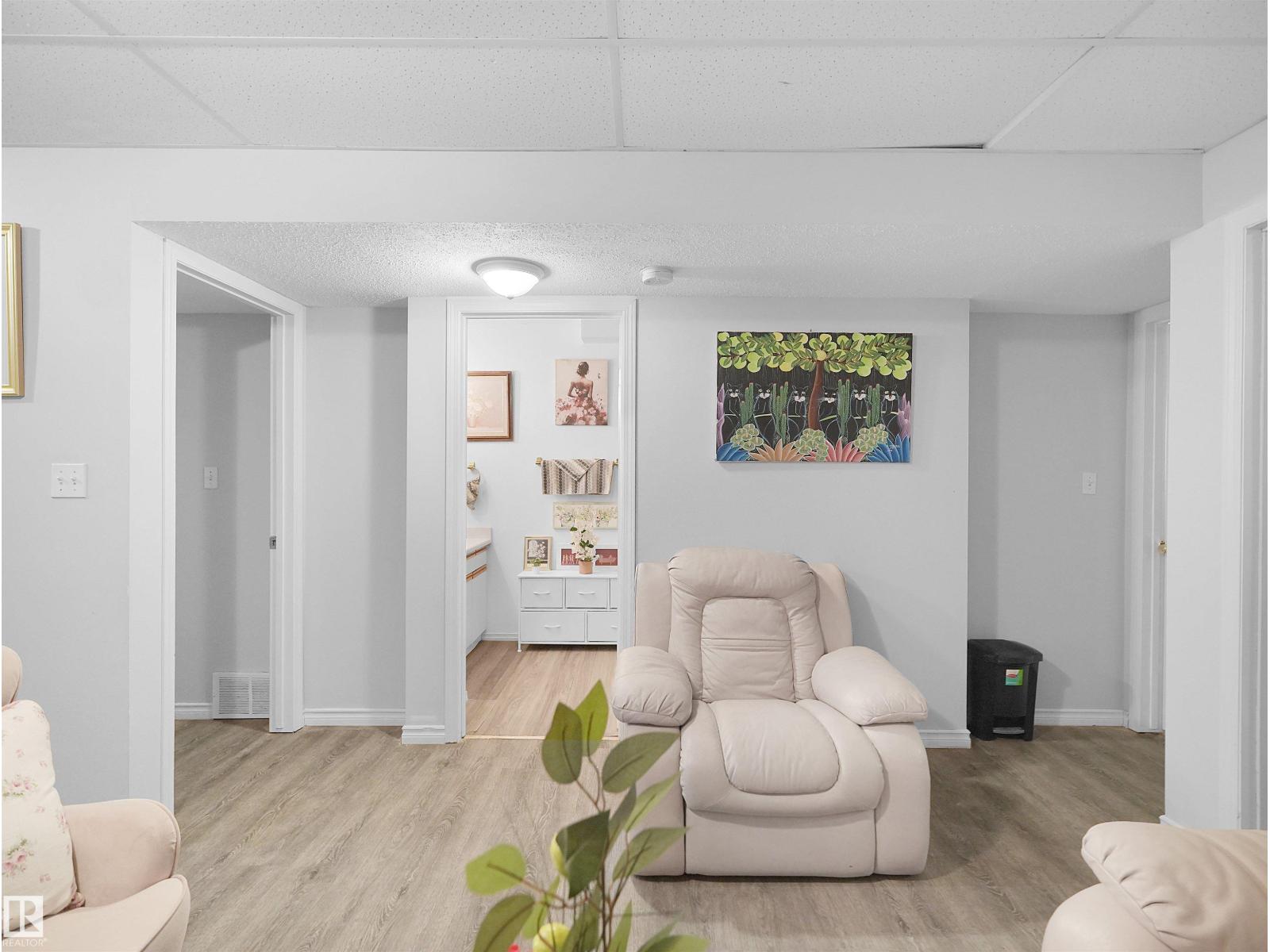 15511 45 ST NW - Image 37
