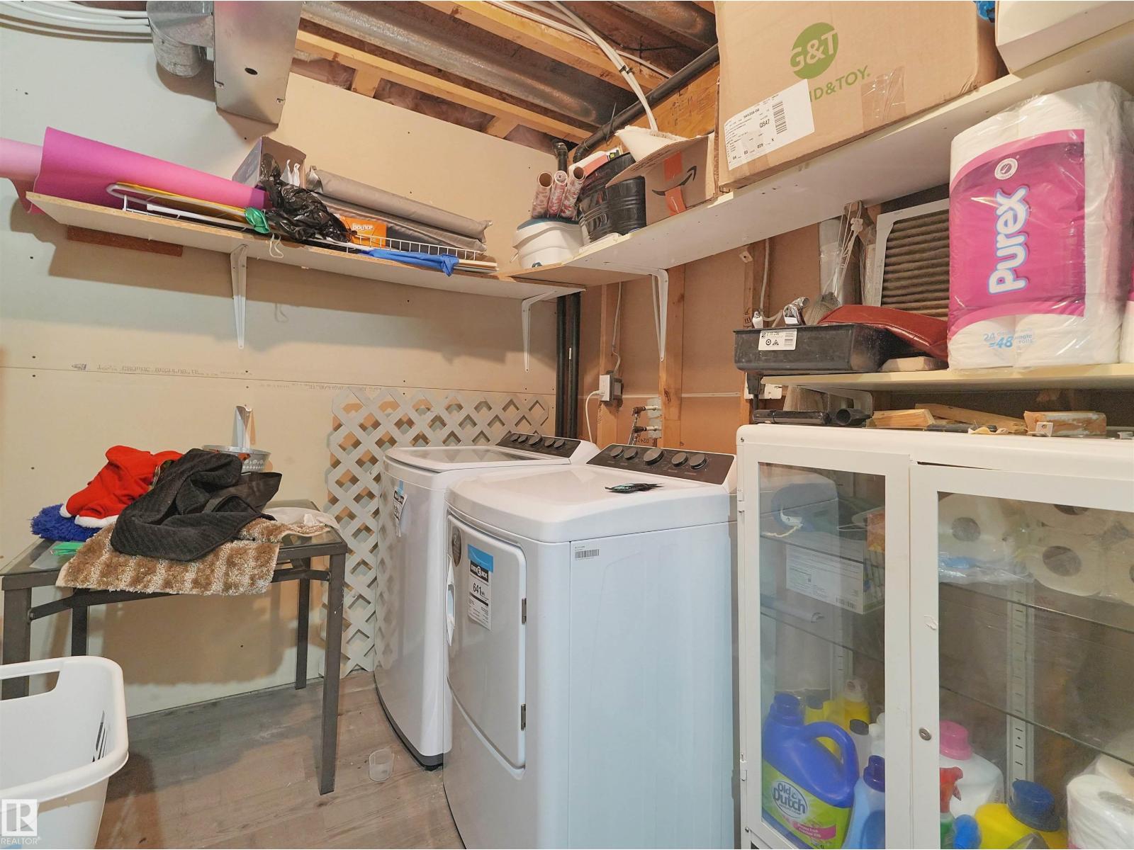 15511 45 ST NW - 45