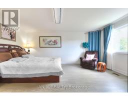 Bedroom 3 - 127 Tomlinson Circle, Markham, ON L3R9K4 Photo 10