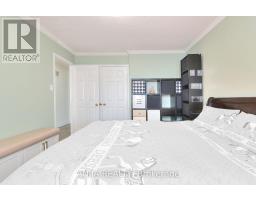 Family room - 127 Tomlinson Circle, Markham, ON L3R9K4 Photo 7