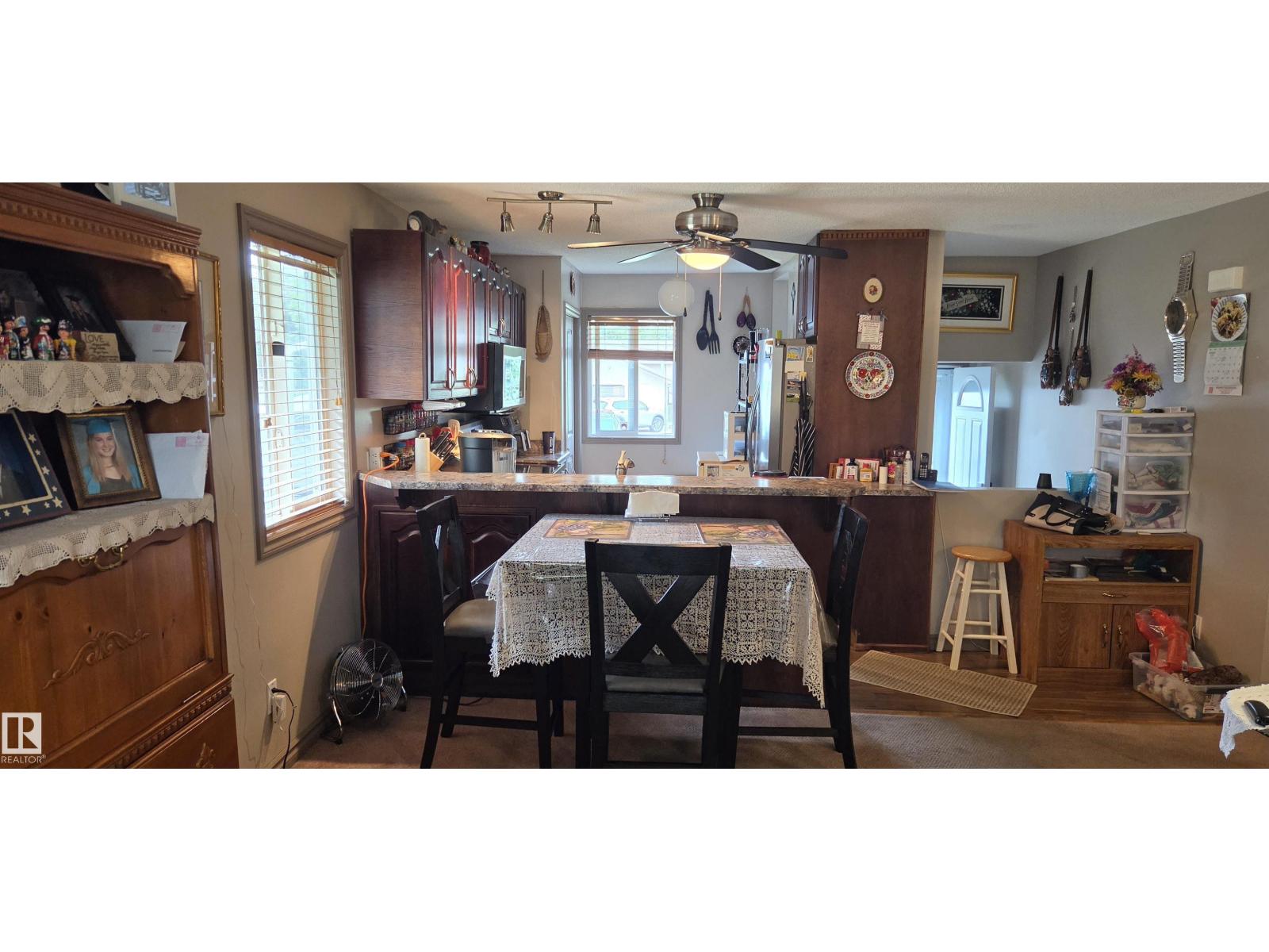 11922 46 ST NW - Image 14