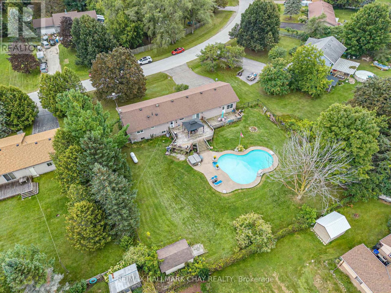 6 MAES CRESCENT - Image 30