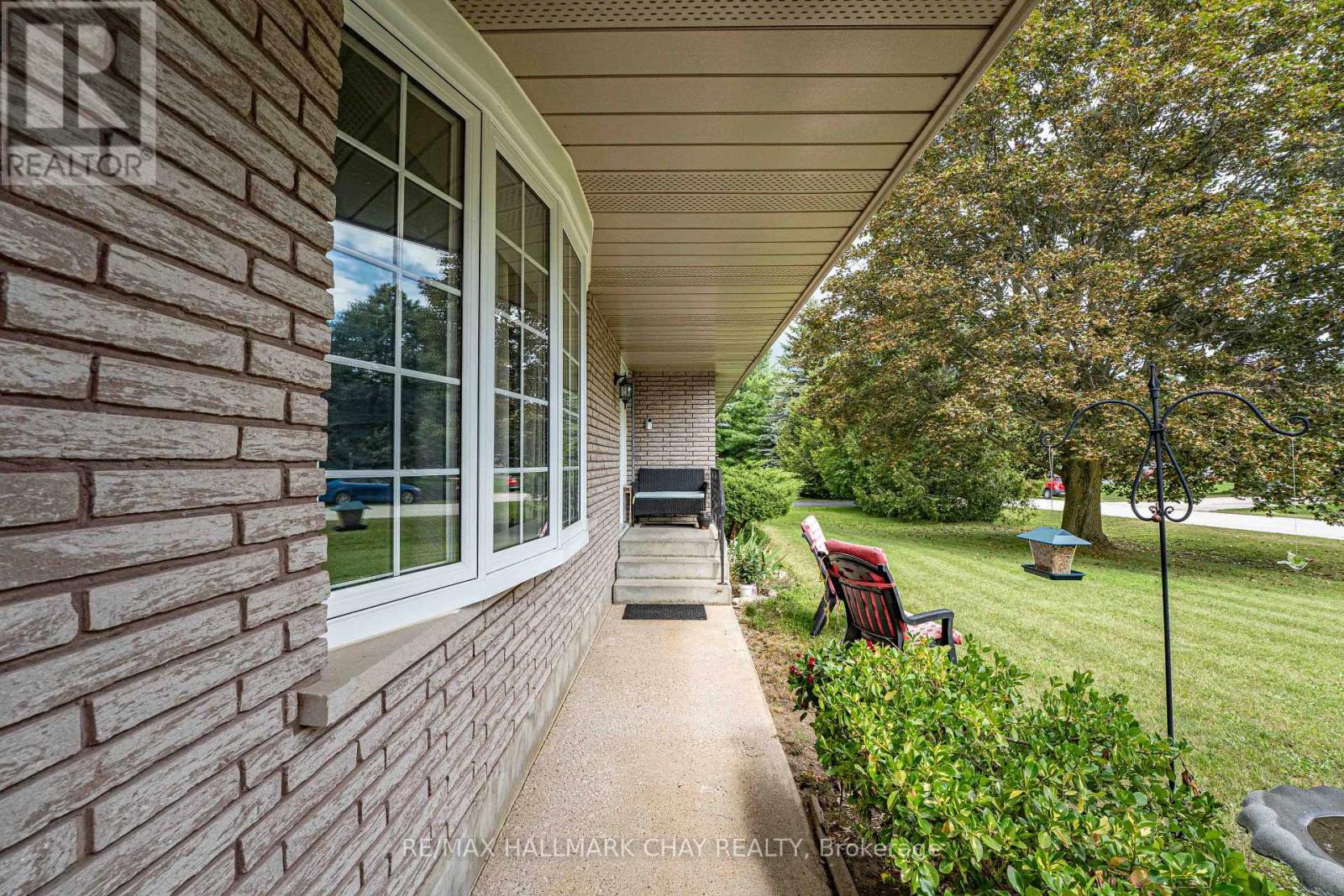 6 MAES CRESCENT - 7