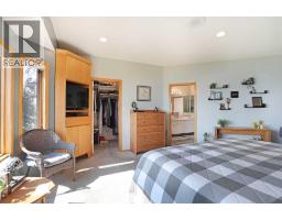 14 White Pelican Way, Lake Newell Resort, AB T1R0X5 Photo 17