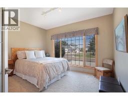 14 White Pelican Way, Lake Newell Resort, AB T1R0X5 Photo 21