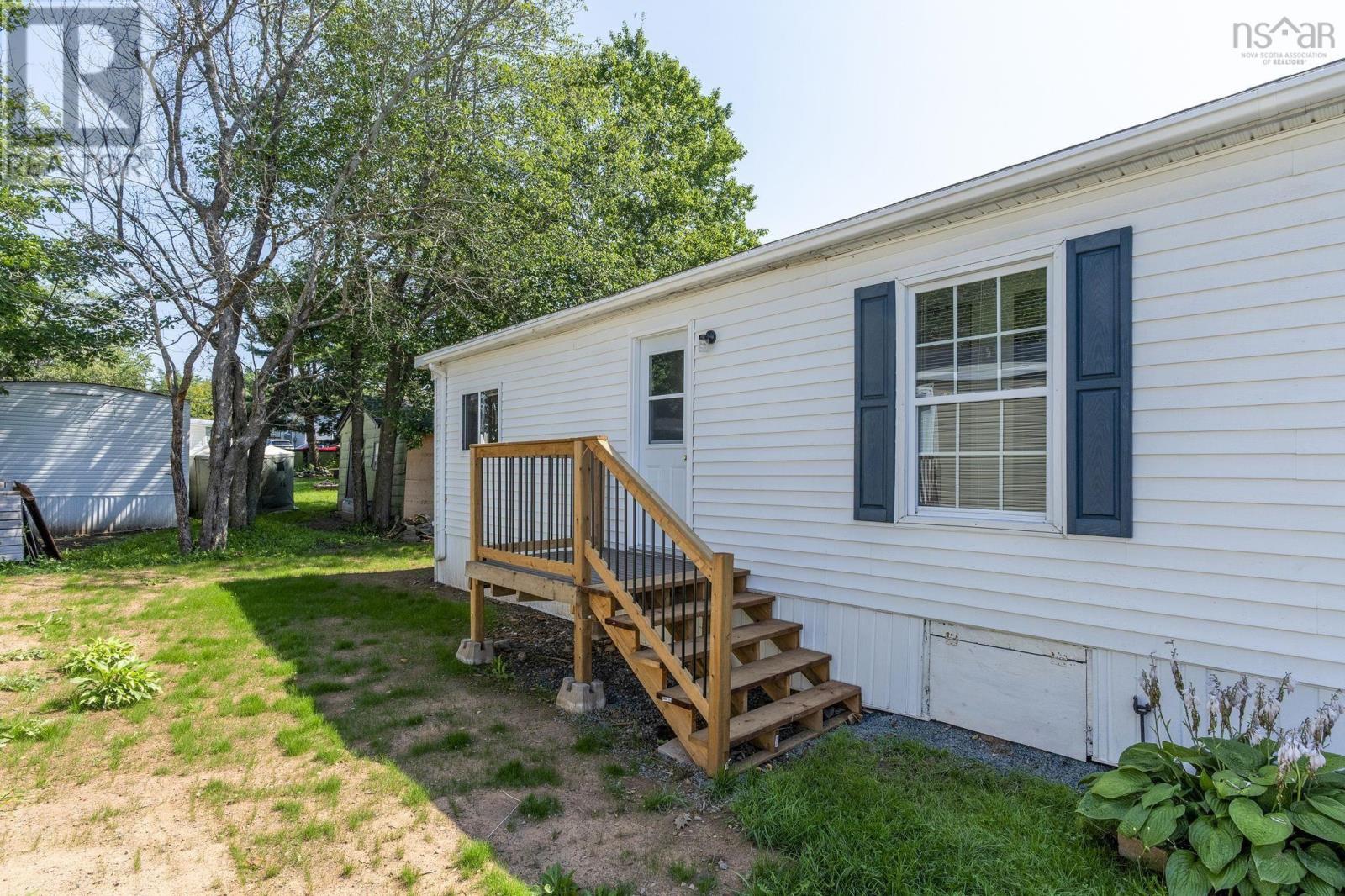 714 Fern Drive - 21