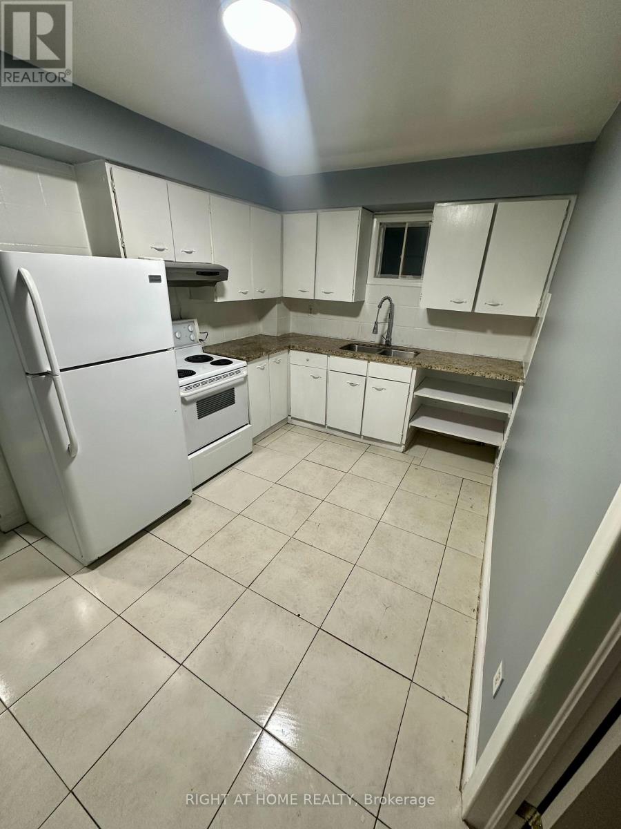 683 MORTIMER AVENUE - Image 10
