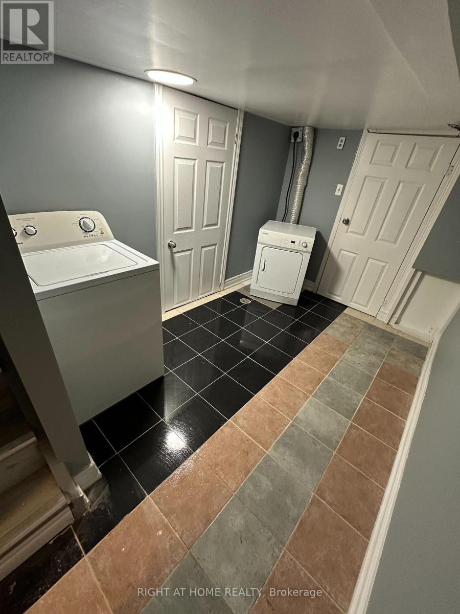 683 MORTIMER AVENUE - Image 11