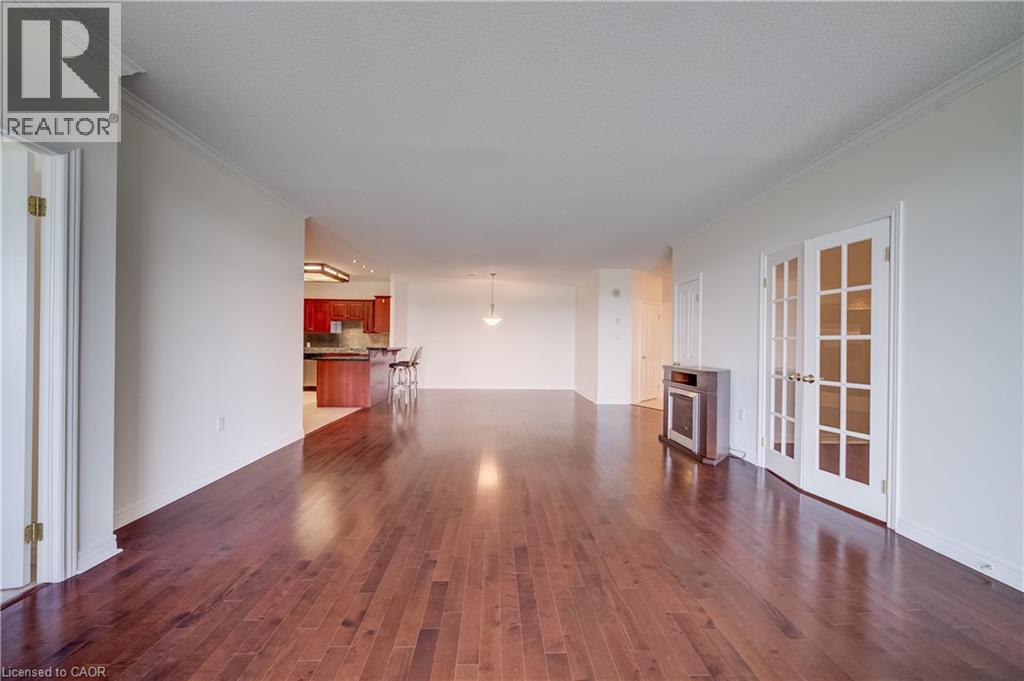 #1403 255 KEATS Way - 13