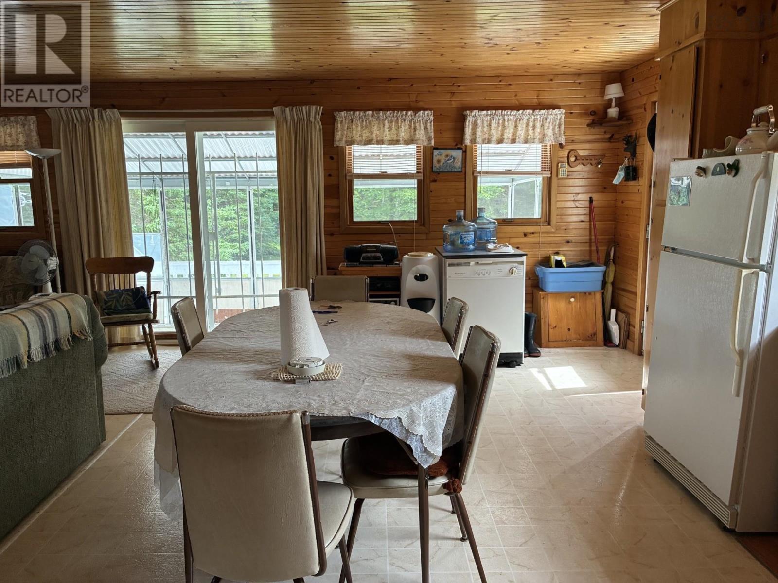 130 Woods Road - Image 13
