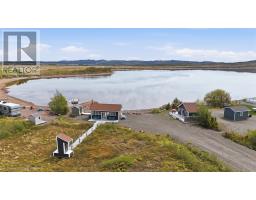 10 & 11 Our Cove Road thumbnail 20