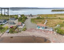 10 & 11 Our Cove Road thumbnail 42