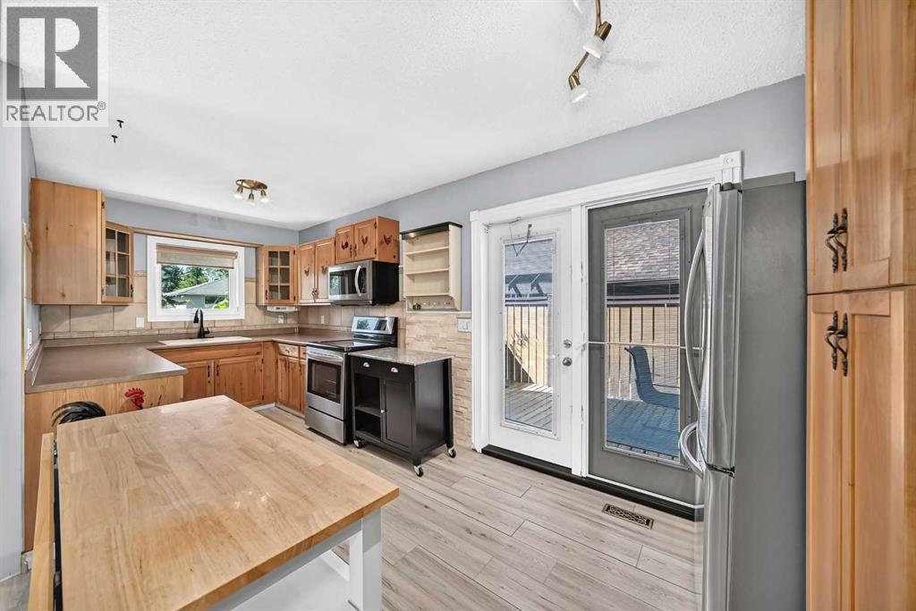300 Marquis Place SE - 4