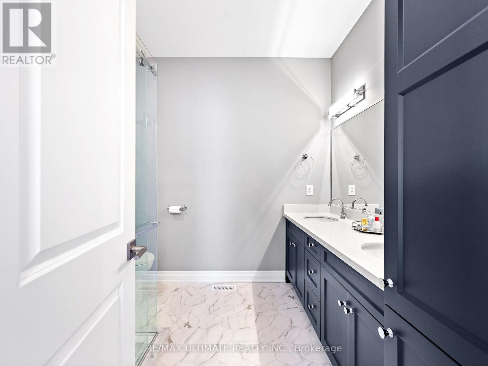 #1 4257 MONTROSE ROAD - 13