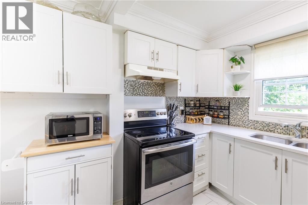 4 bedroom Single Family interior view, 108- 1725 ERNEST Avenue, London, Ontario