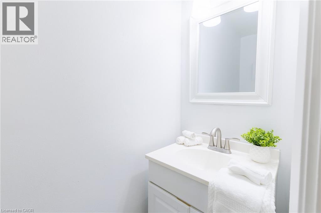4 bedroom Single Family interior view, 108- 1725 ERNEST Avenue, London, Ontario