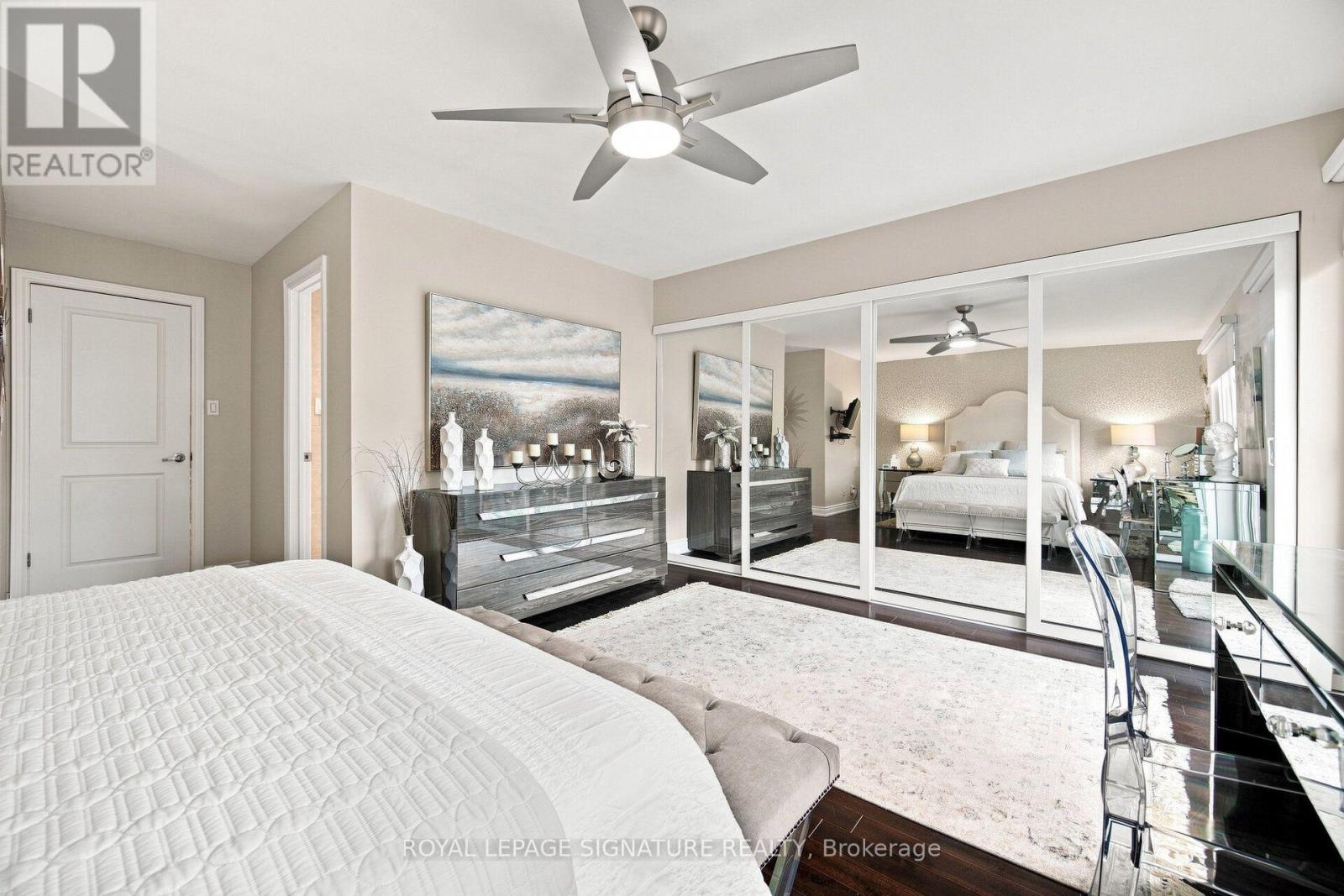 #43 1764 RATHBURN ROAD E - 19