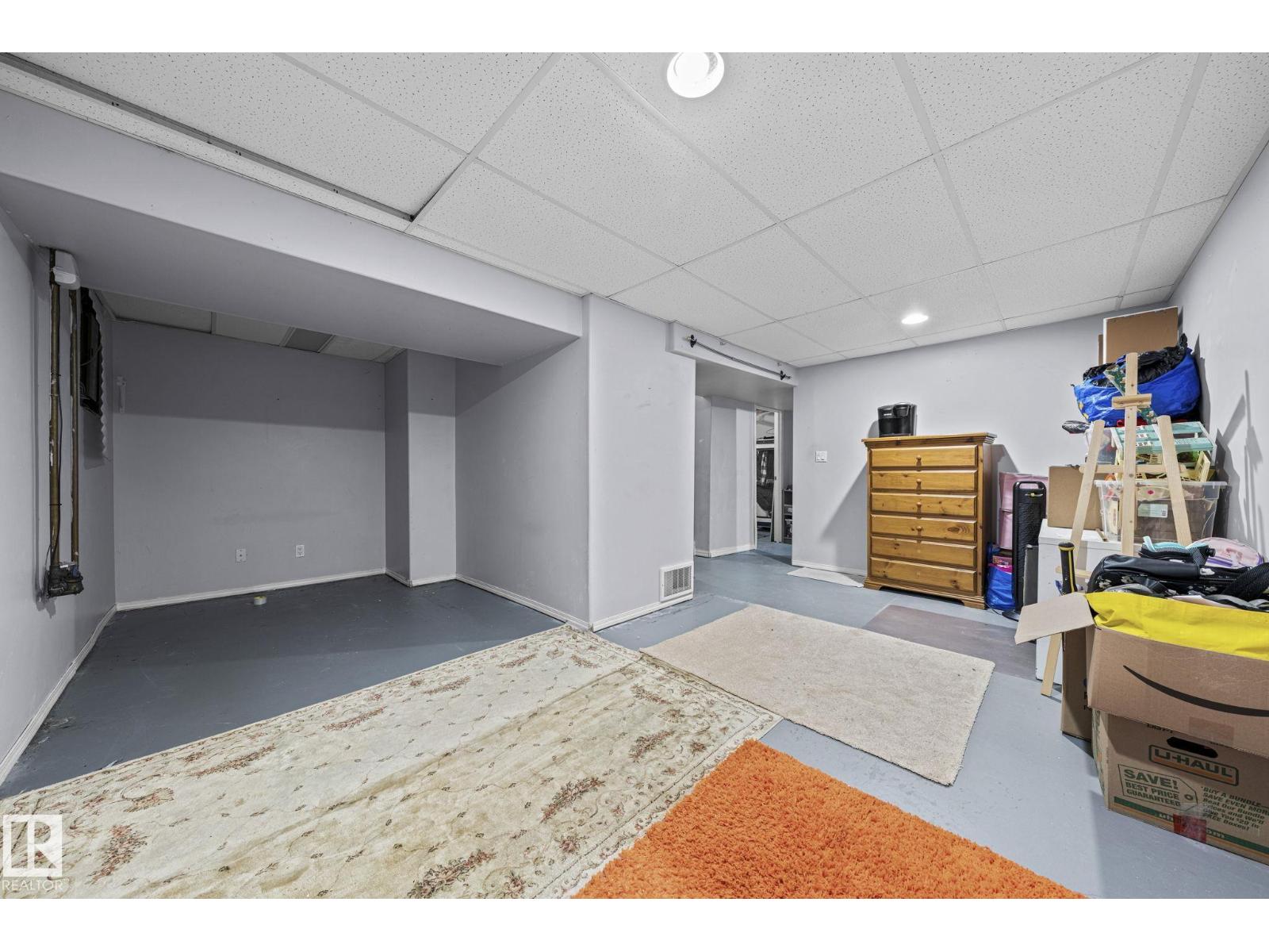17123 109 ST NW - 23