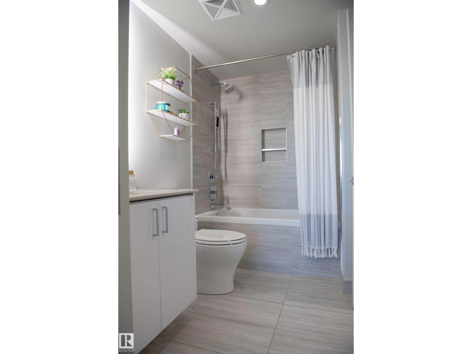#3402 10360 102 ST NW - 19