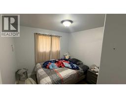 Primary Bedroom - 275 7 Street Se, Three Hills, AB T0M2A0 Photo 8