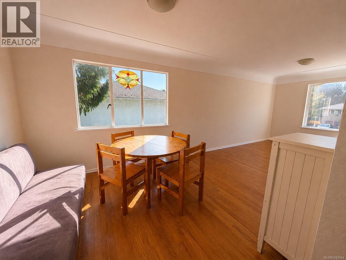 1618 Richardson St - Image 10