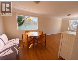 Kitchen - 1618 Richardson St, Victoria, BC V8S1R4 Photo 10