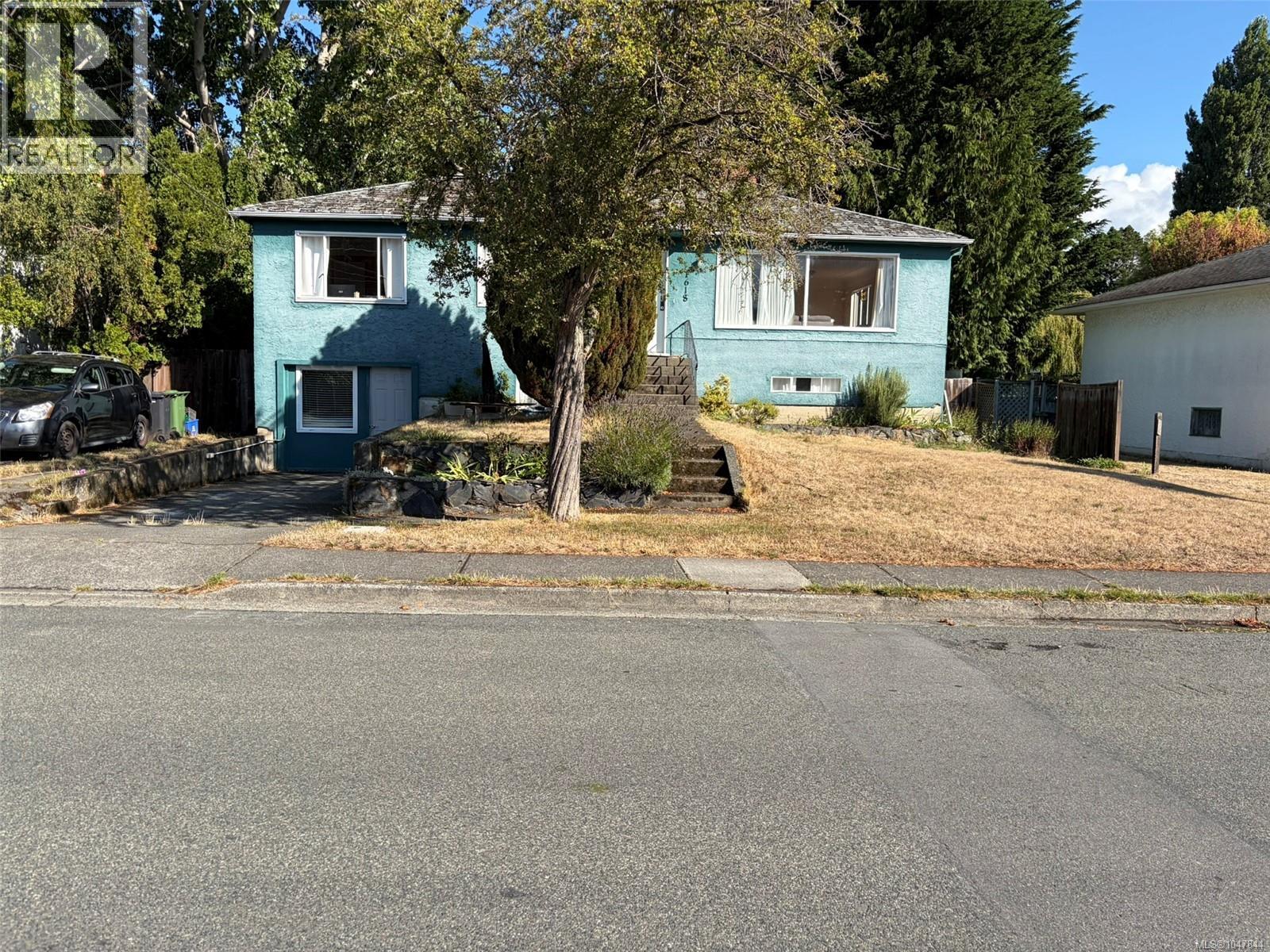 1618 Richardson St - Image 4