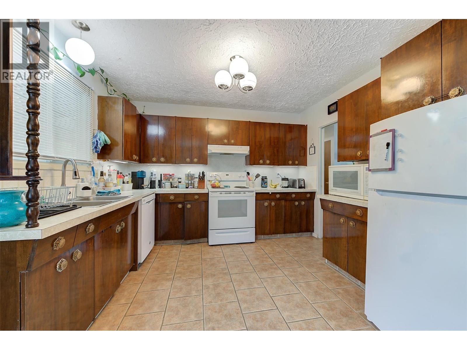  651 Richter Street, Kelowna