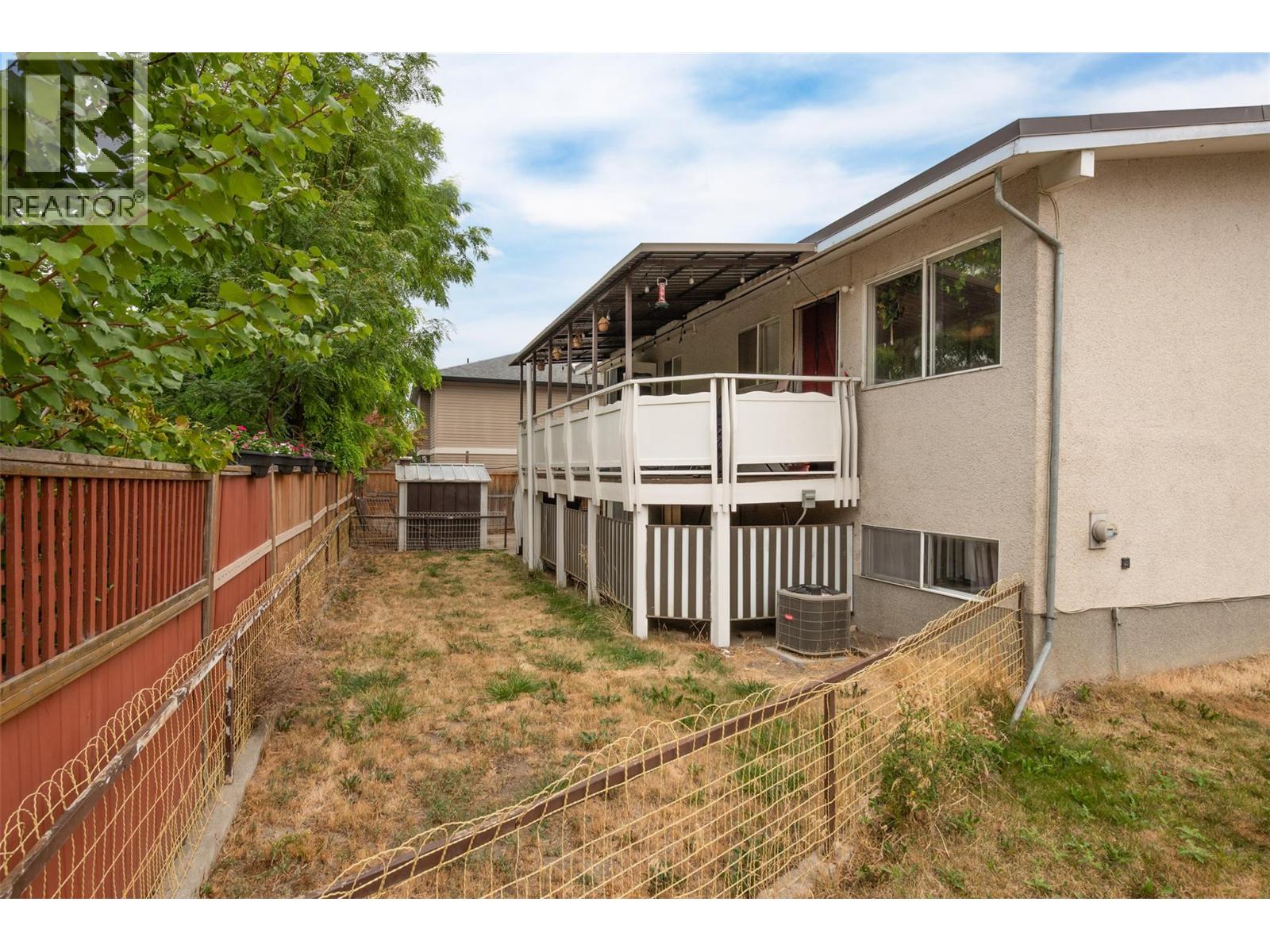 651 Richter Street - 31