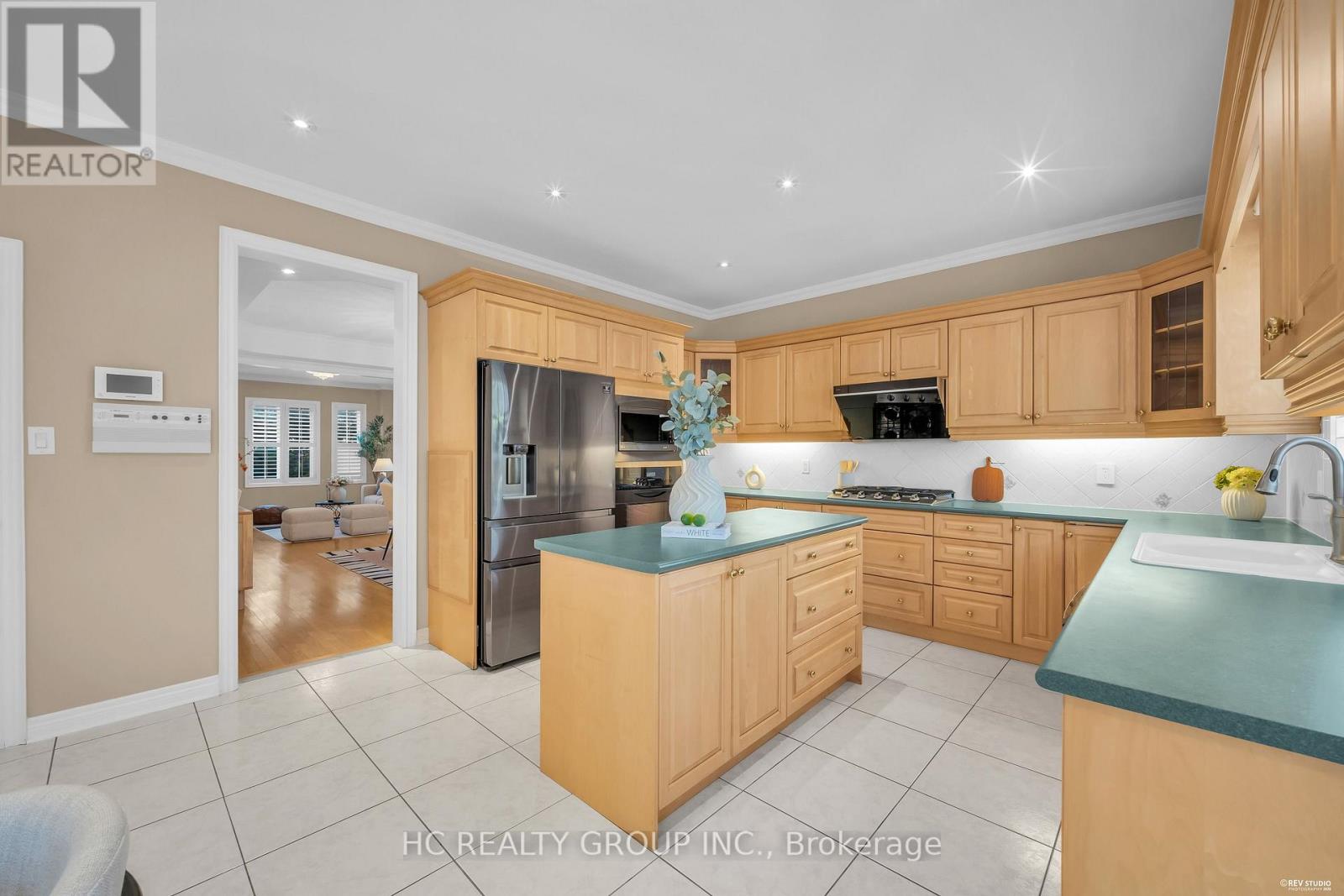 77 SUTCLIFFE CRESCENT - Image 16