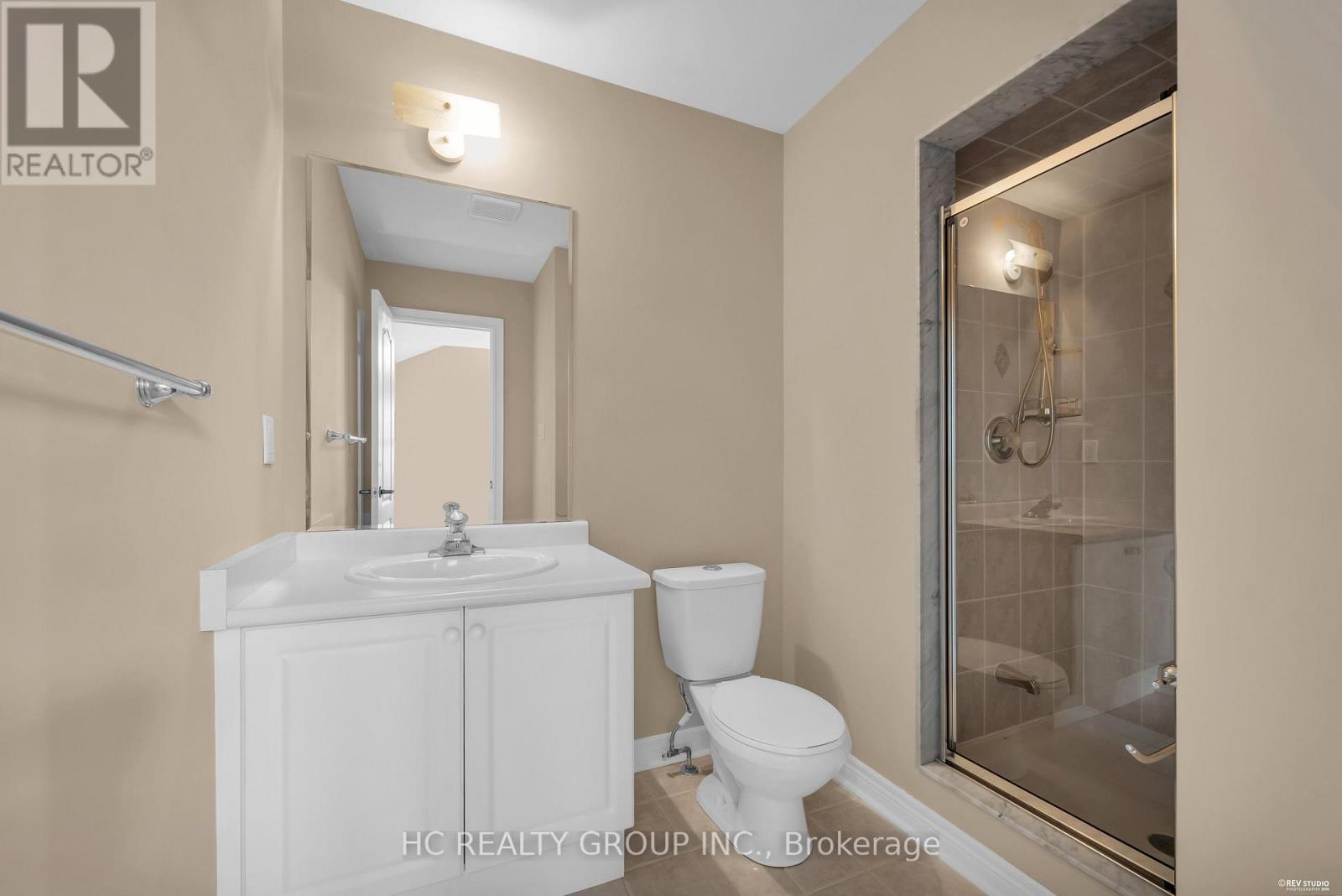 77 SUTCLIFFE CRESCENT - Image 32