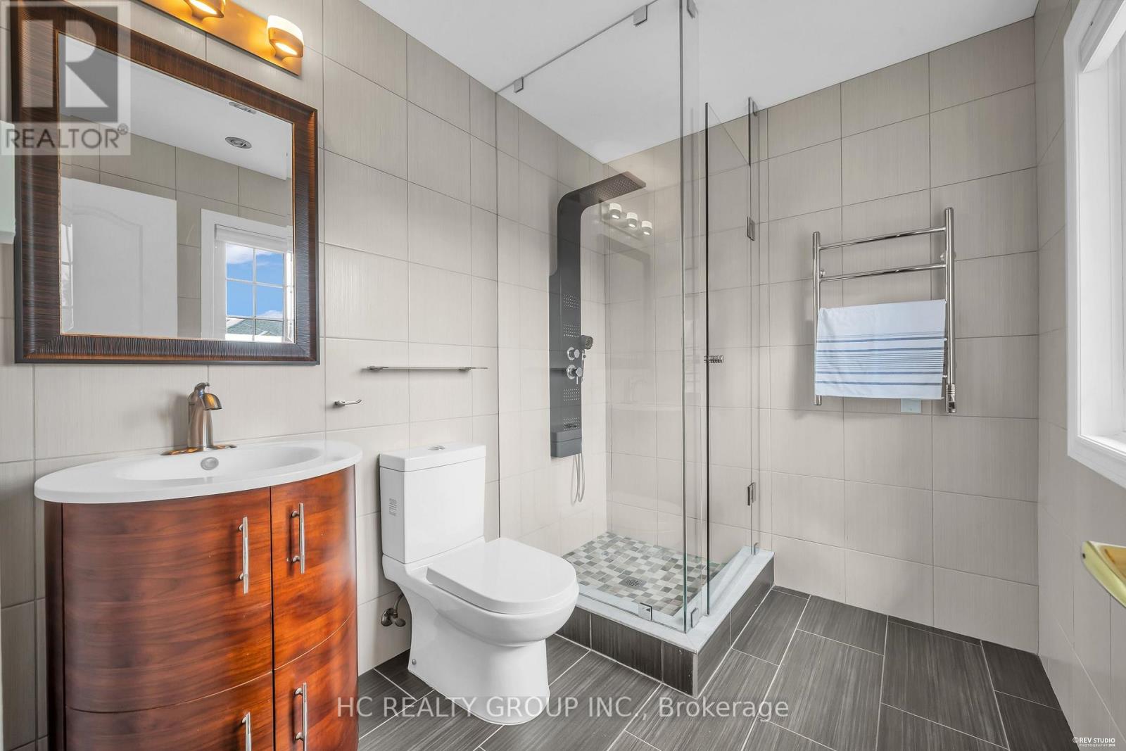 77 SUTCLIFFE CRESCENT - Image 35