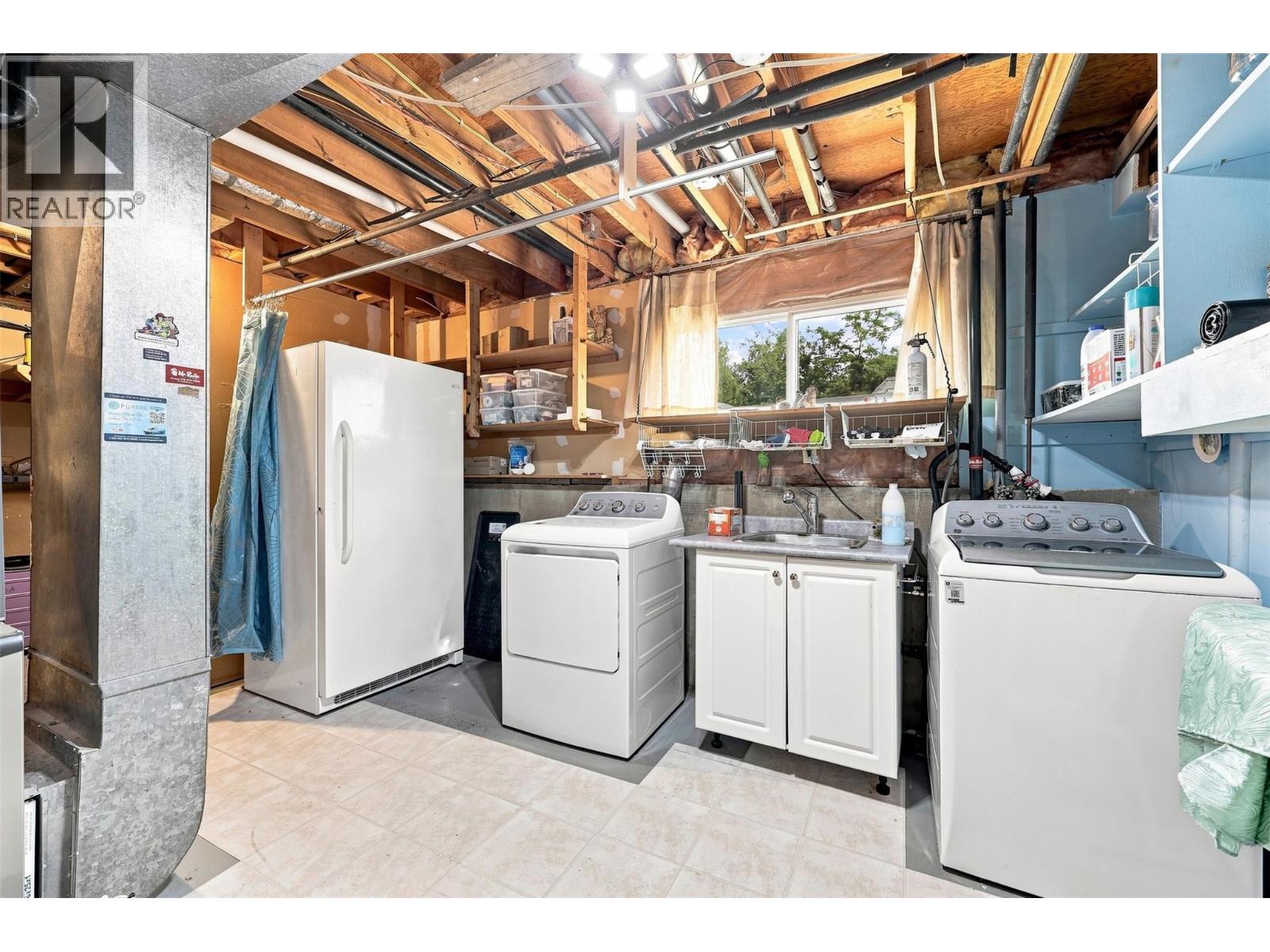 510 HUXLEY Place - Image 31