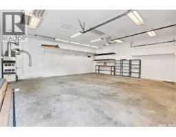 1016 Hastings Street, Moose Jaw, SK S6H5R8 Photo 34