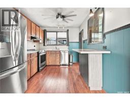 Laundry room - 1016 Hastings Street, Moose Jaw, SK S6H5R8 Photo 7