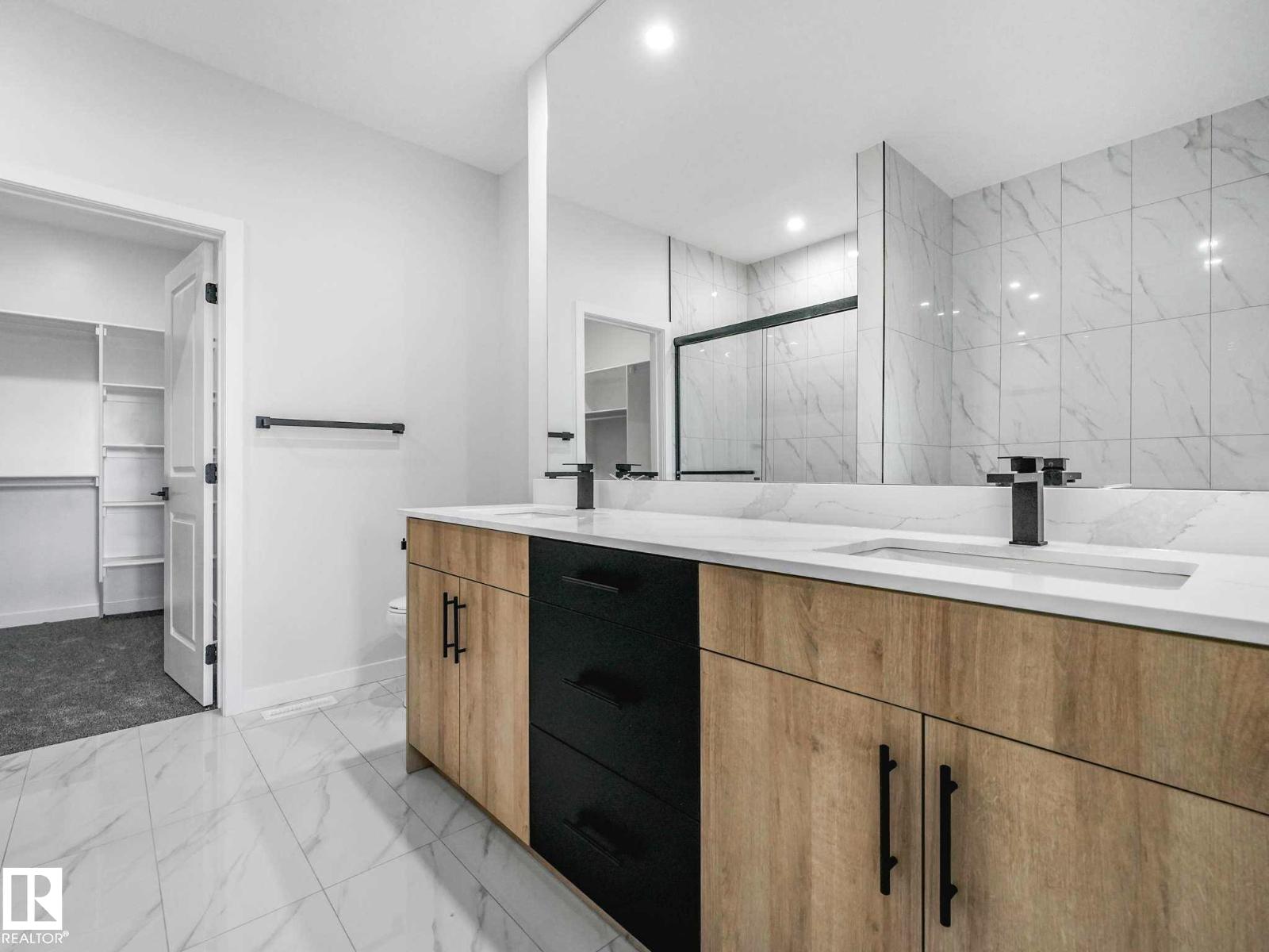 270 Munn WY - Image 35
