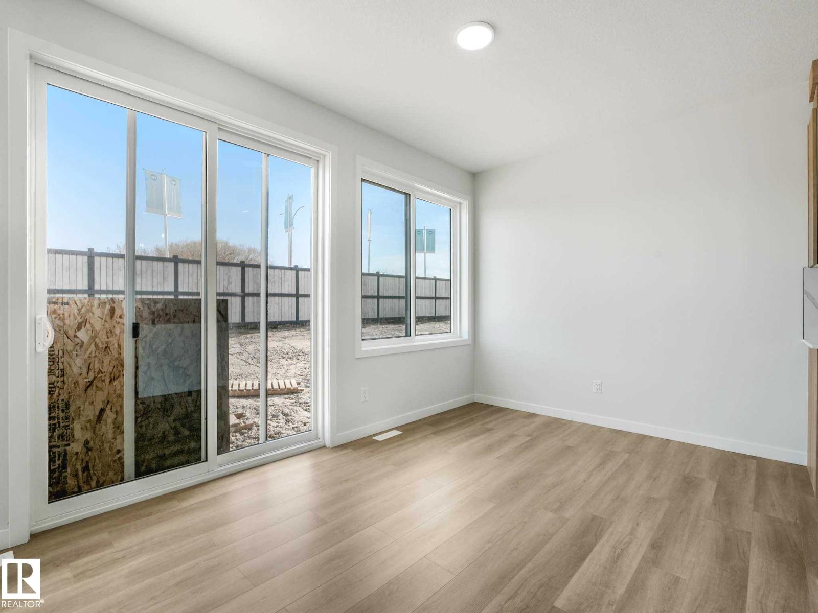 270 Munn WY - Image 4
