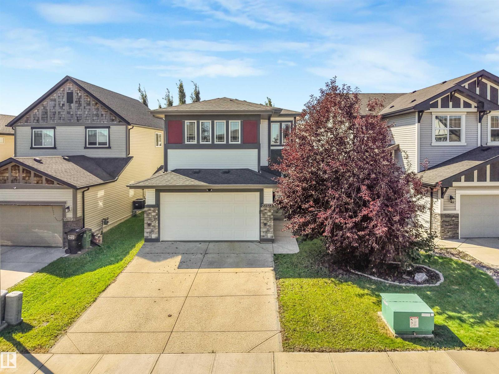 22123 95 AV NW, Edmonton, Alberta, T5T4N3