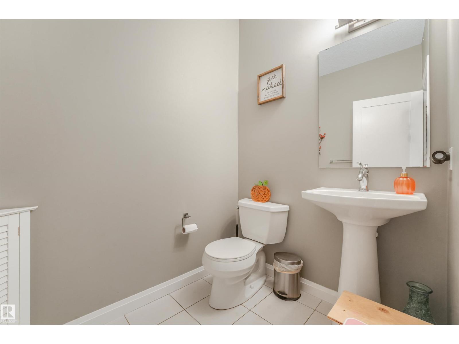 22123 95 AV NW - 22