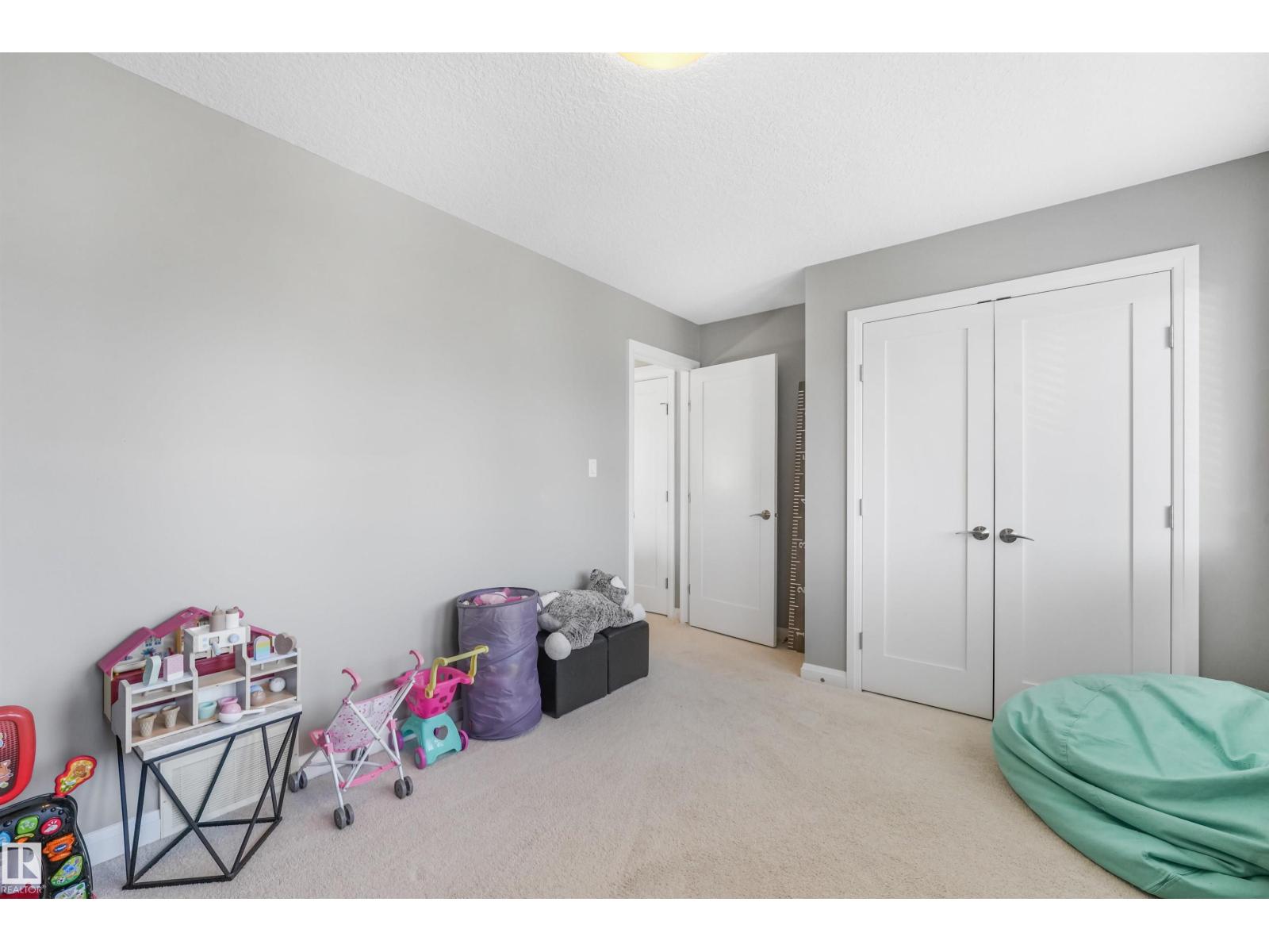 22123 95 AV NW - 36