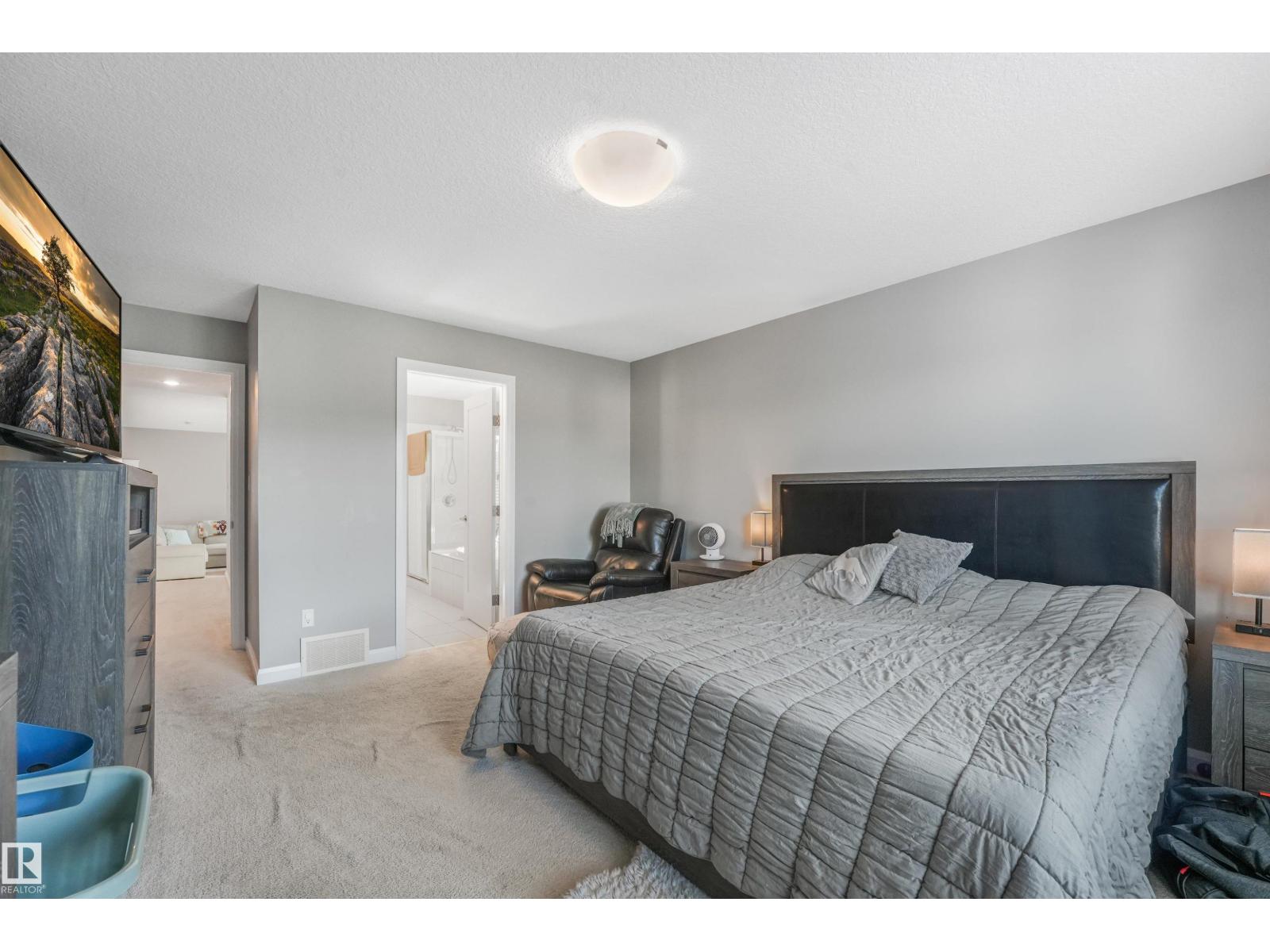22123 95 AV NW - 42