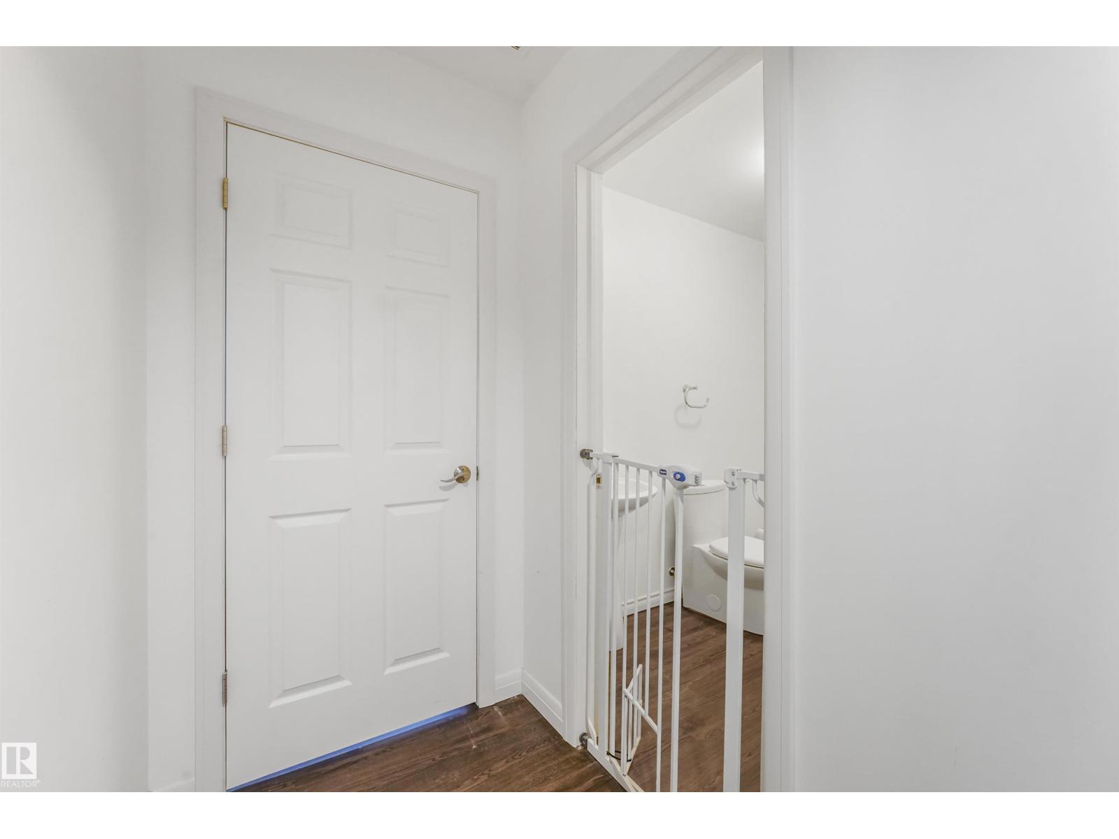 22123 95 AV NW - 59