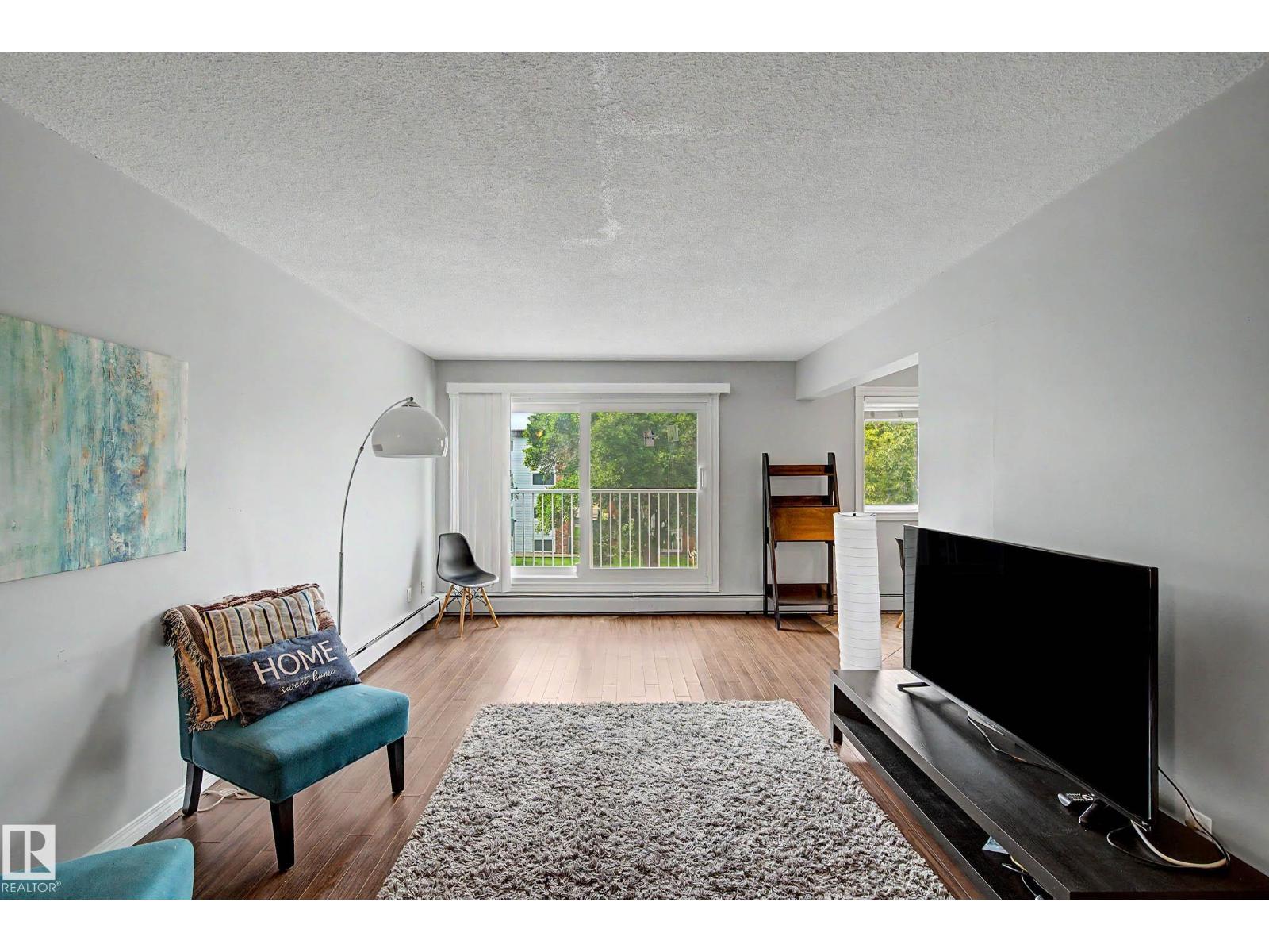 #16 11219 103A AV NW - 10